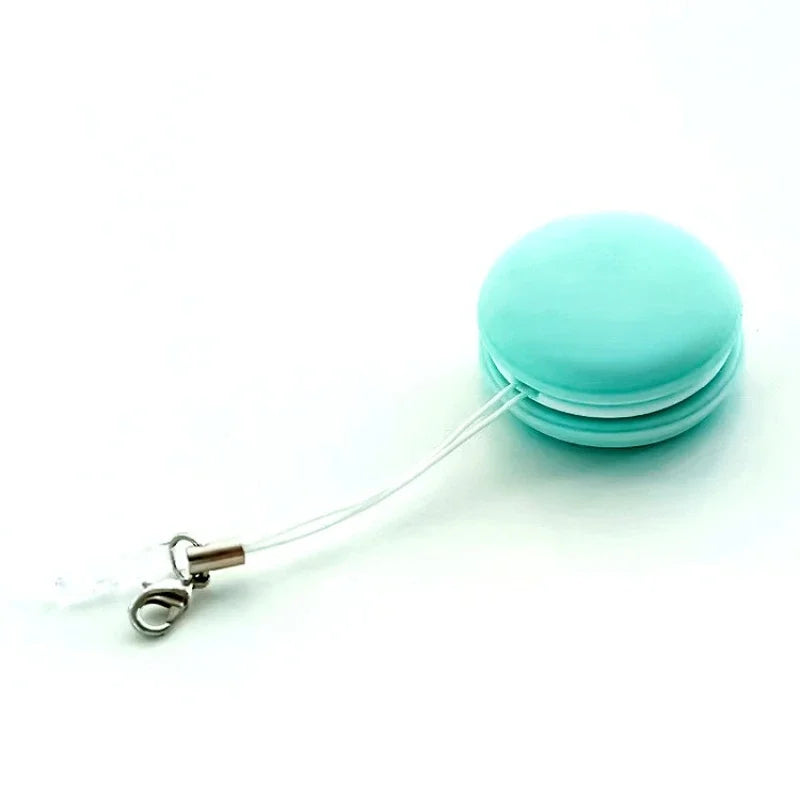 Macaron Pendant Screen Cleaner – Portable All-in-One Cleaner for Screens & Lenses