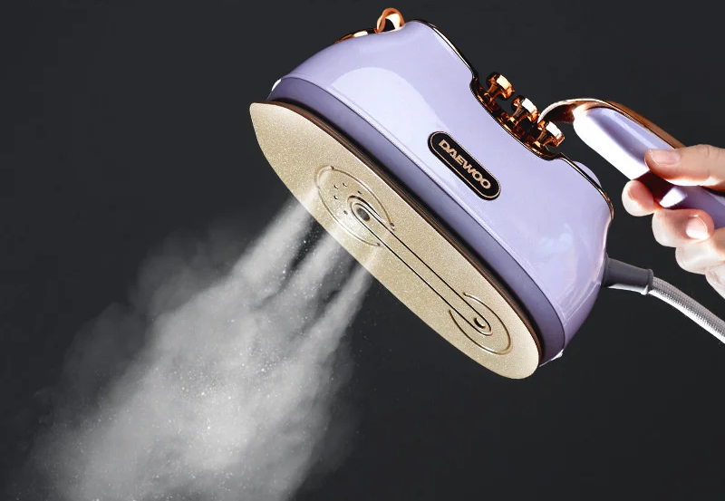Portable Handheld Steam Iron – Travel Wrinkle Remover
