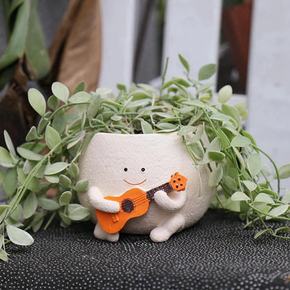 Smiley Face Resin Planter Pot – Cute Indoor & Outdoor Succulent Pot