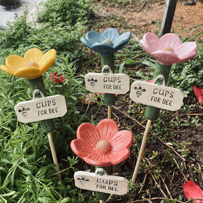 Bee Watering Station – Garden Feeder for Bees & Butterflies