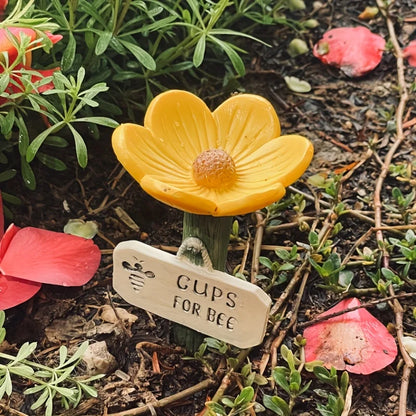 Bee Watering Station – Garden Feeder for Bees & Butterflies
