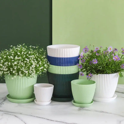 Minimalist Resin Plant Pot with Drainage Tray