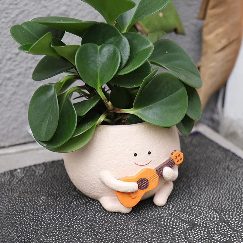 Smiley Face Resin Planter Pot – Cute Indoor & Outdoor Succulent Pot