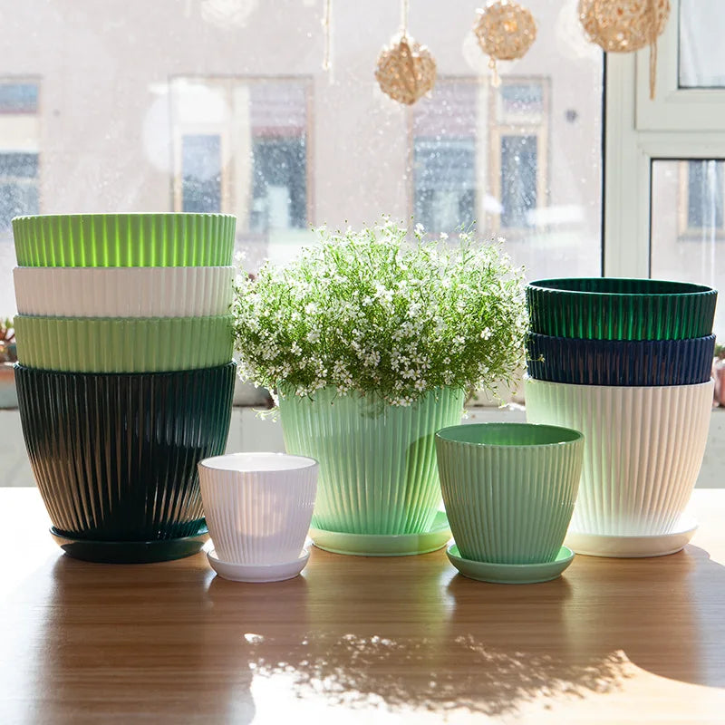 Minimalist Resin Plant Pot with Drainage Tray