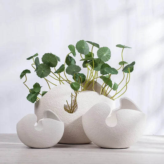 Nordic White Ceramic Egg Shell Vase – Minimalist Home Decor