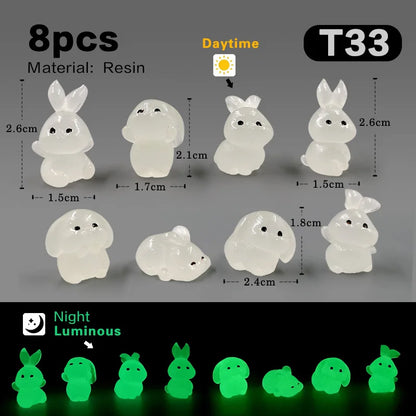 Cute Bunny Boat Carrot Figurine – Mini Kawaii Home Decor