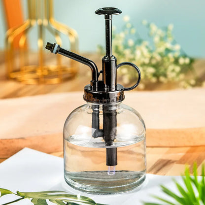 Minimalist Plant Watering Can (Transparent Design)